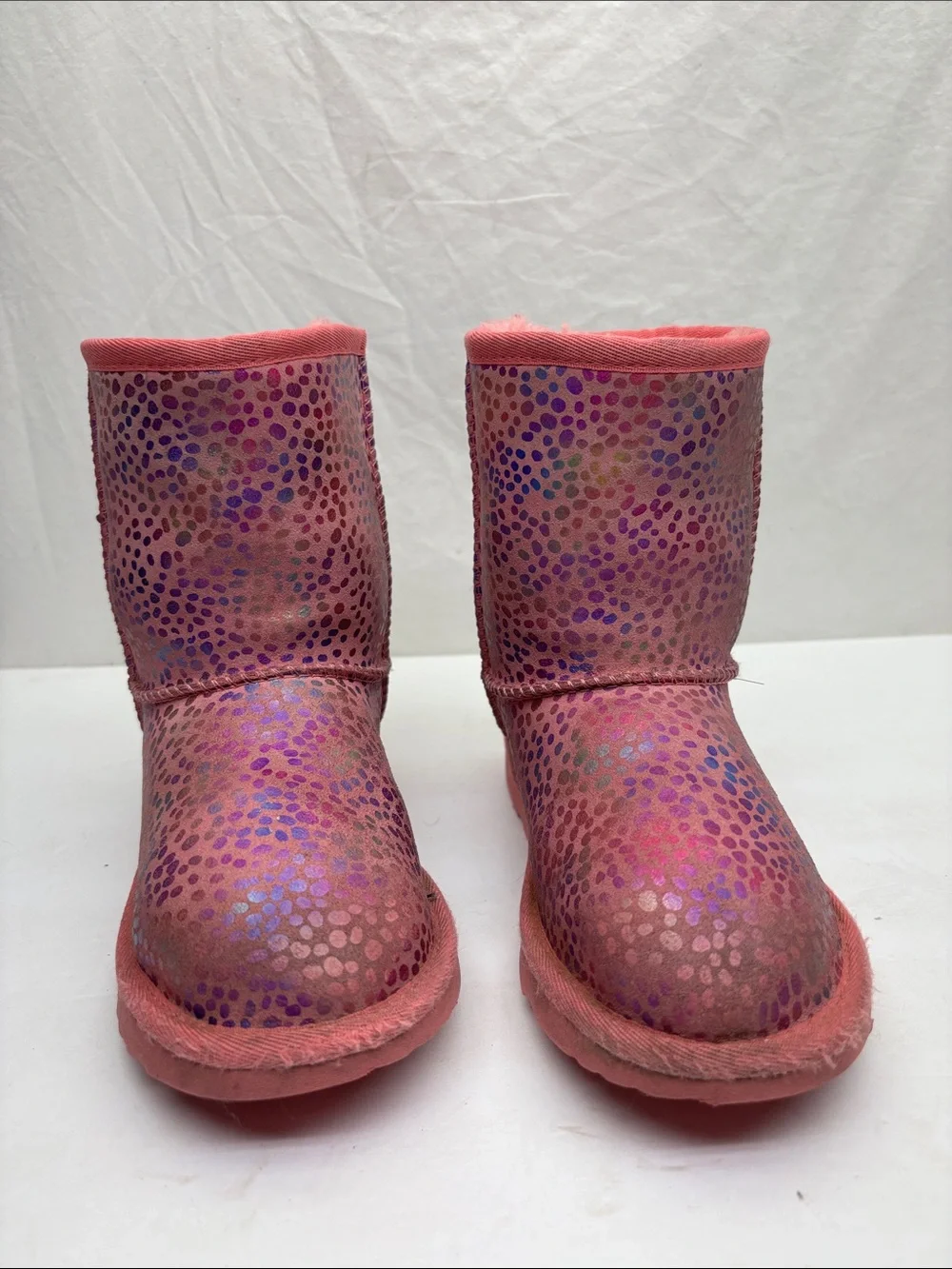 UGG multicolor Classic short boots, size 1 little girl, box 55